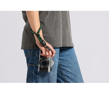 nocs_nocloc_approach_wrist_loop_backwoods_green[9].jpg